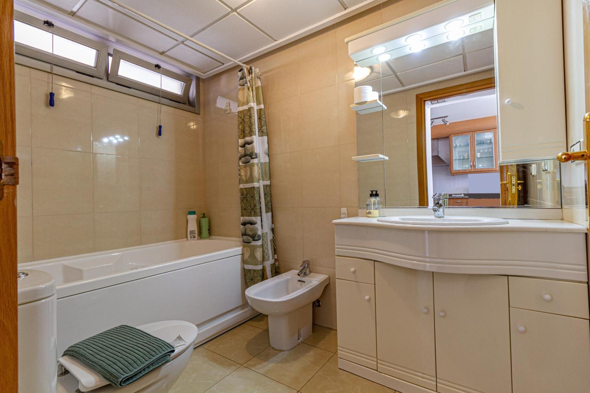 Apartment Amazing In The Modern Coruna Building, Near The Beach, Pool & Garage Villajoyosa