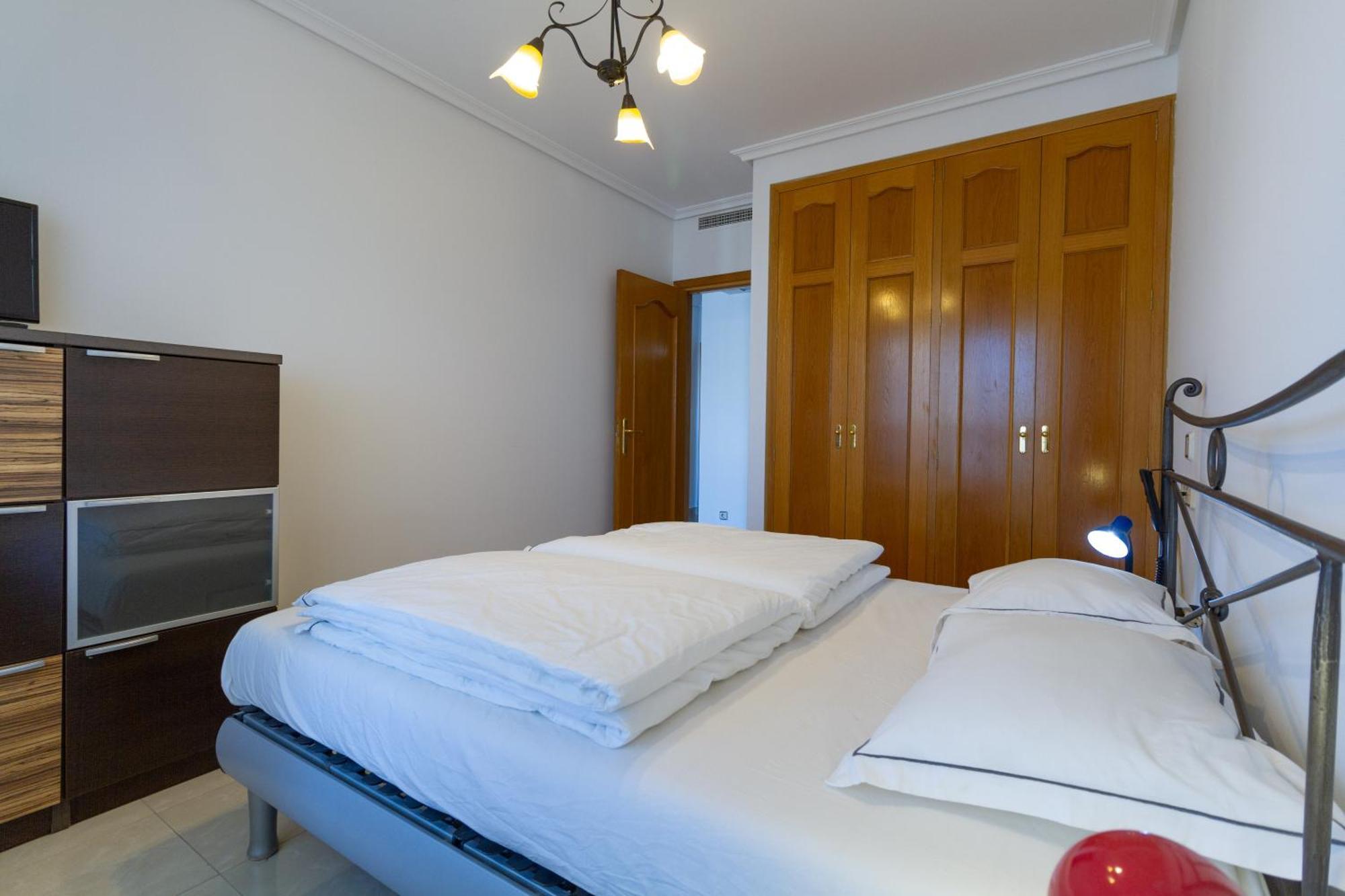 Amazing In The Modern Coruna Building, Near The Beach, Pool & Garage Villajoyosa